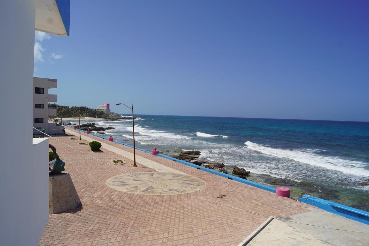 Hotel La Triguena Isla Mujeres Exteriör bild